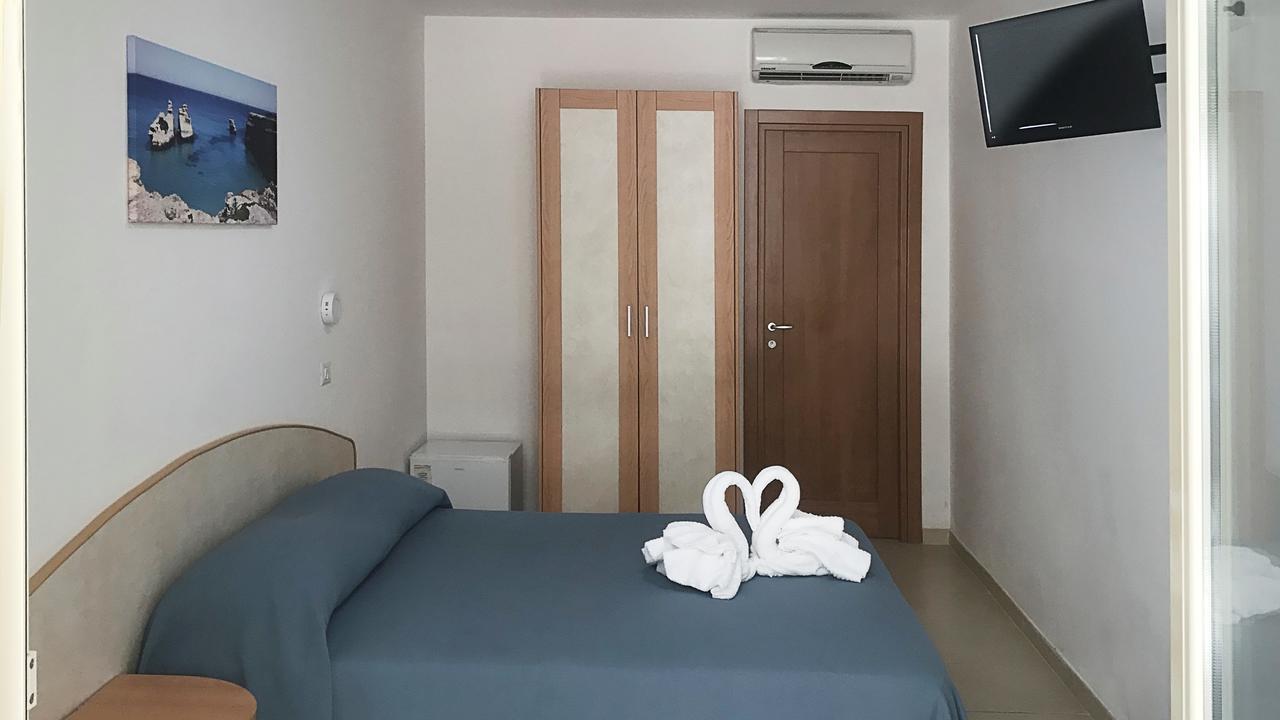 Alba Azzurra - Cdshotels ตอร์เรเดลลอร์โซ ภายนอก รูปภาพ